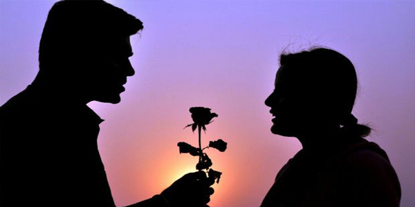 महिला को इंप्रेस कैसे करें महिला को इंप्रेस कैसे करें