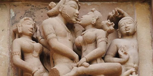 सैक्स मनुष्य की सर्वाधिक महत्वपूर्ण ऊर्जा का नाम है। सैक्स मनुष्य की सर्वाधिक महत्वपूर्ण ऊर्जा का नाम है।