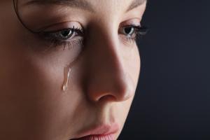लैक्रिमेशन के लिए घरेलू नुस्खे लैक्रिमेशन के लिए घरेलू नुस्खे