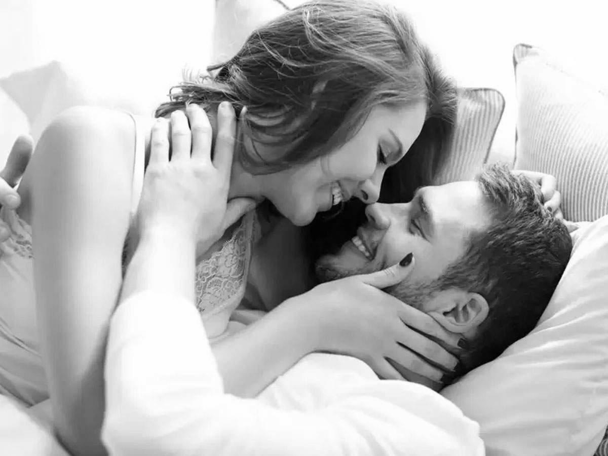 शीघ्र स्खलन से बचने के लिए धीरे-धीरे सेक्स करें 